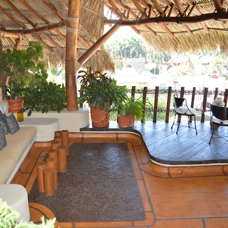 La Villa Luz (Adults Only) Ζιουατανέχο Εξωτερικό φωτογραφία